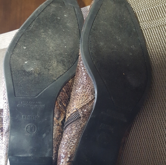 Fioni snake print booty - Picture 2 of 7